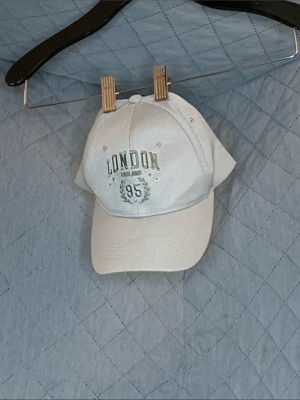 #216 Urban Planet Light Gray 'London 95' Embroidered Baseball Cap
